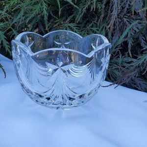 Mikasa Stardust Scalloped Crystal Glass Bowl candy snack trinket Germany 4.5"